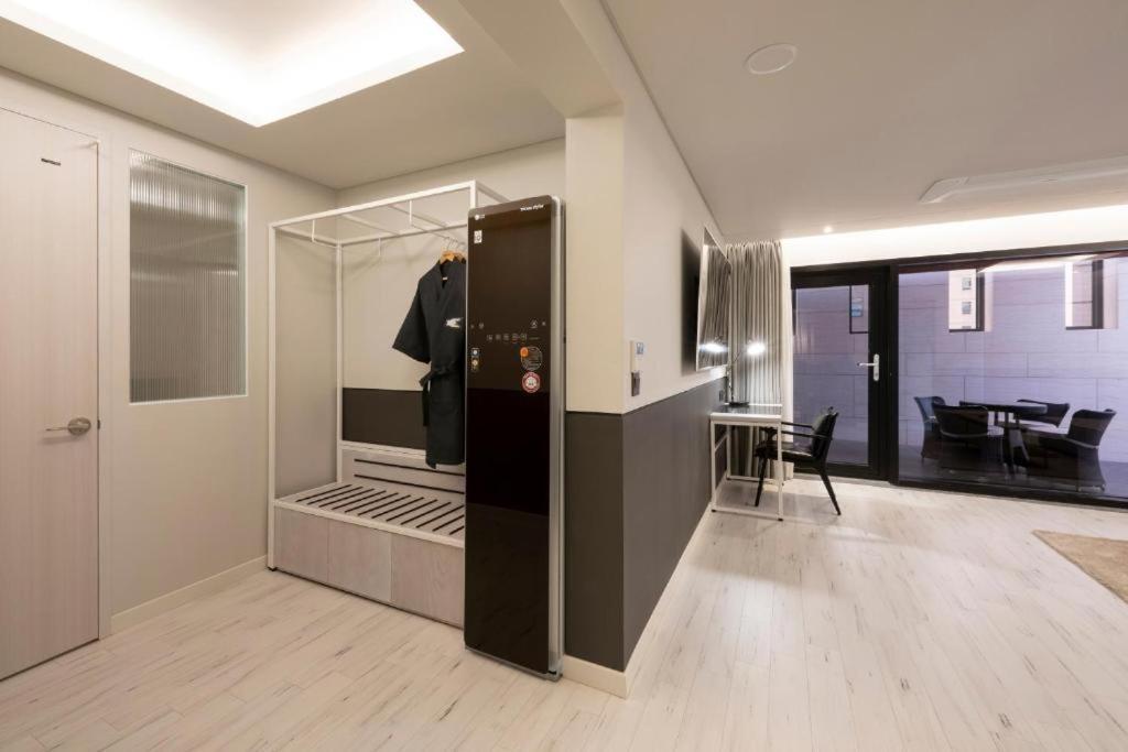 Hound Hotel Yeonsan Busan Ngoại thất bức ảnh